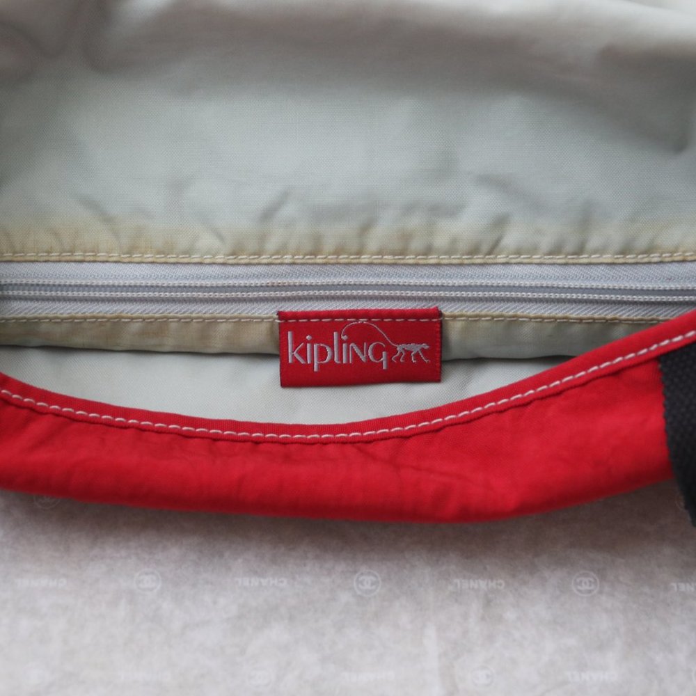 Vintage Kipling Red Black Messenger Bag Reiss with Monkey Crossbody Shoulder - Picture 4 of 10